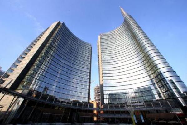 Banche in profondo rosso dopo possibile 'rinvio' dividendi al 2021