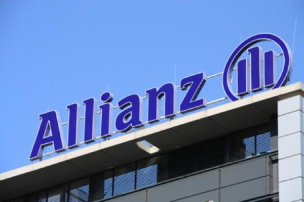 Allianz, ricavi trimestrali mancano previsioni