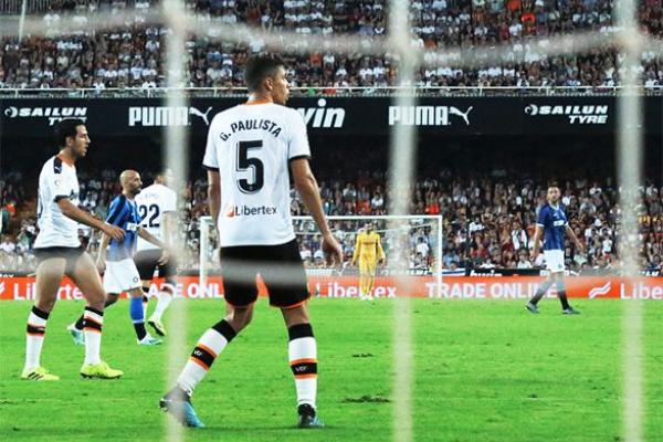 Si le défenseur du Valencia CF Christiano Piccini était un actif, lequel serait-il ?