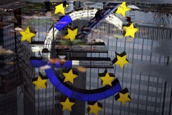 Zona euro verso la stagnazione, indici PMI deboli spaventano i mercati