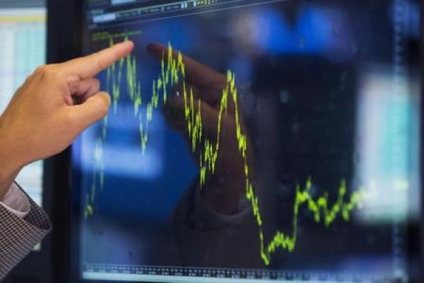 L'Or chute en dessous de 1 500 dollars alors que les liquidations se multiplient
