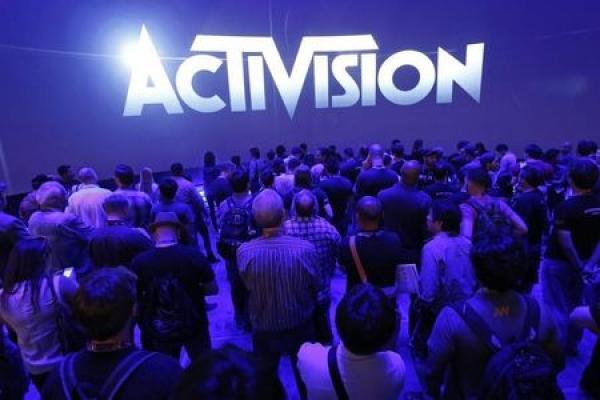 Activision Blizzard Falls Midday; Layoffs Reportedly Loom