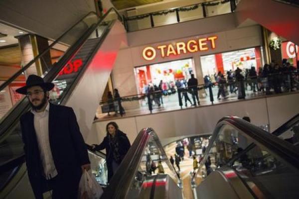Target, Kohl’s, Aurora Cannabis progressent en préouverture, Hertz Global chute
