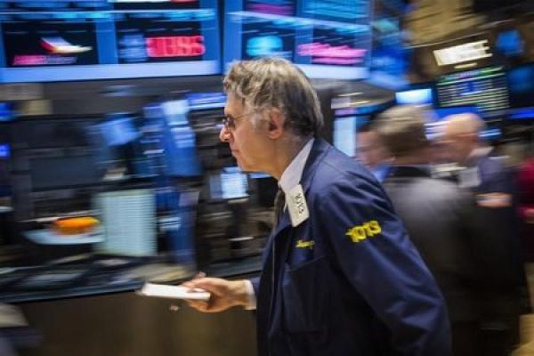 Stocks - S&P Record Within Sight as Disney, Earnings Fuel Rally