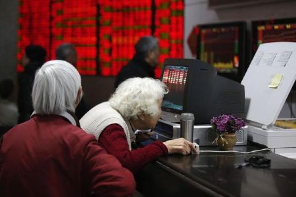 Asian Markets Rise; Trump Urges Fed to Cut Rate to Win Trade War