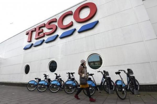 Il salvatore di Tesco Dave Lewis esce di scena, con un tempismo perfetto