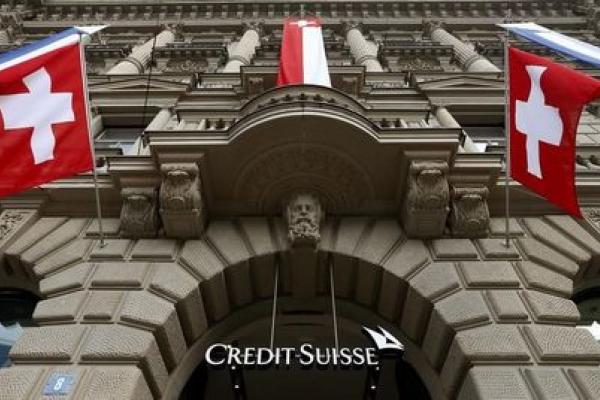 StockBeat: Crédit Suisse prolonge son rebond après s'être séparé de Thiam