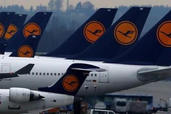 Oggi tocca a Lufthansa trascinare giù i titoli delle compagnie aeree europee