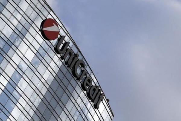 Unicredit, ipotesi acquisto quota Ubi per fermare Ops di Intesa Sanpaolo