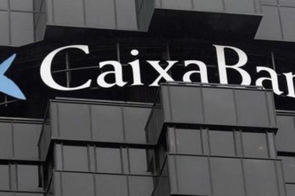 Pleno al rojo en la banca tras las palabras de Coeure
