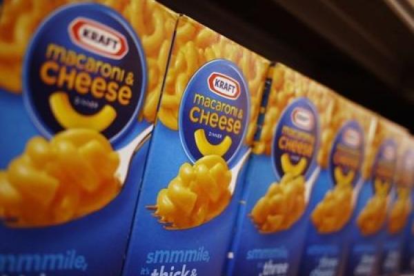 NewsBreak- Kraft Heinz Slumps After 3G Cuts Stake