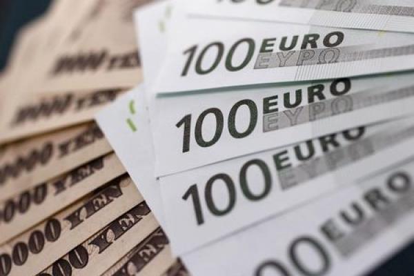 EUR/JPY en baisse durant la séance en Asie