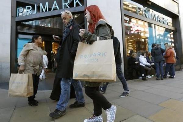 Aktien: Europas Börsen steigen - Primark zeigt Erholungstendenzen