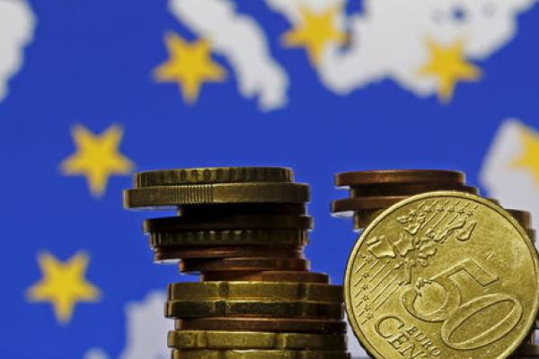 Euro, Sterling höher nach Brexit-Aufschub
