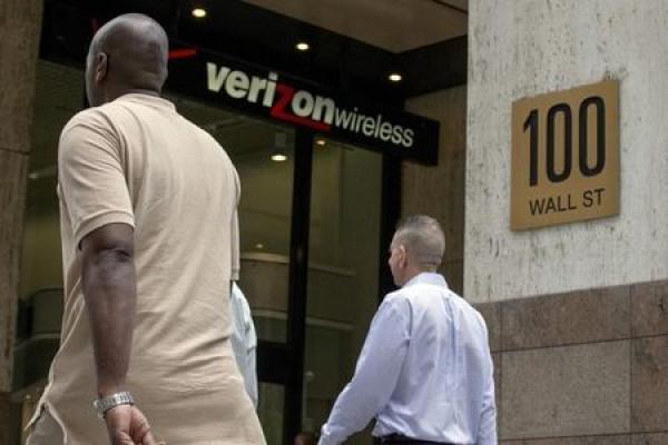 Verizon Stock Rises 3%