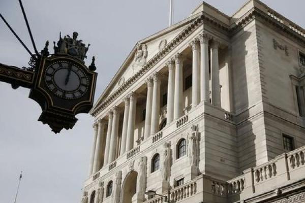 Euro, Sterling Drift Ahead of ECB, BoE News