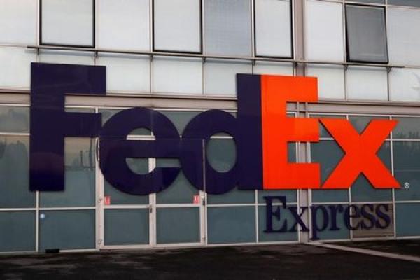 Boeing, FedEx, Amazon giù nei premarket; rimbalzo di Humana