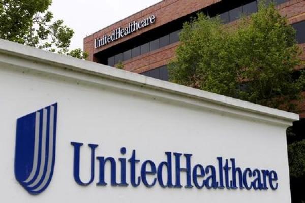StockBeat - UnitedHealth Deepens Losses as Fears Over Political Risk Rise