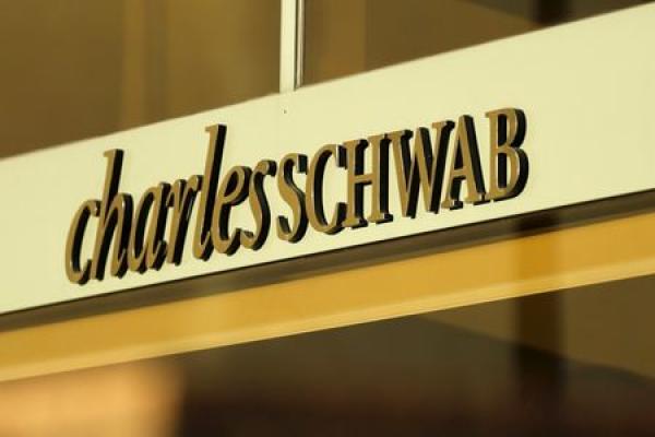 Aktien: Schwab, Ameritrade vorbörslich im Aufwind - Snap und Cloudera schwächer