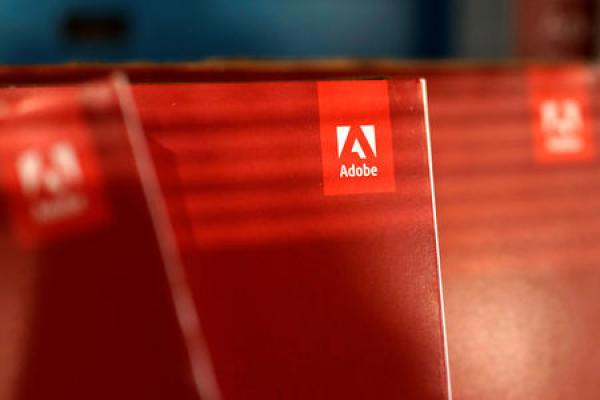 Al rialzo Adobe, CBS ed American Express negli scambi premarket