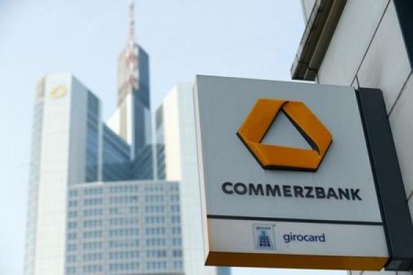 StockBeat: Markets Fall on German Orders; Unicredit Eyes Commerzbank