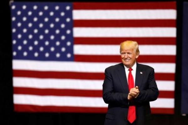 Trump schickt Wall Street auf abendliche Rallye