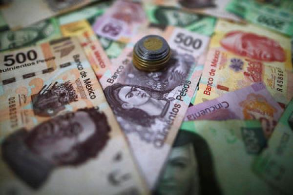 El último arrebato de Trump provoca una caída brusca del peso mexicano