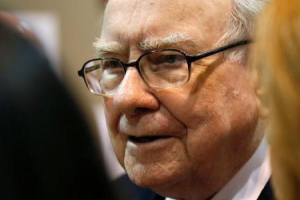Buffett sale de compras; Apple ya ocupa el 43% de su cartera