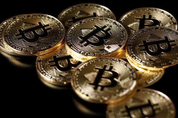 Il Bitcoin scende sotto quota 7.746,9, in calo del 7%