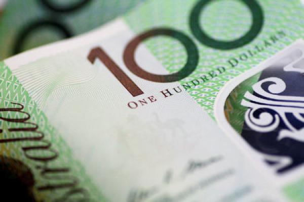 El dólar australiano desciende al subir la tasa de desempleo