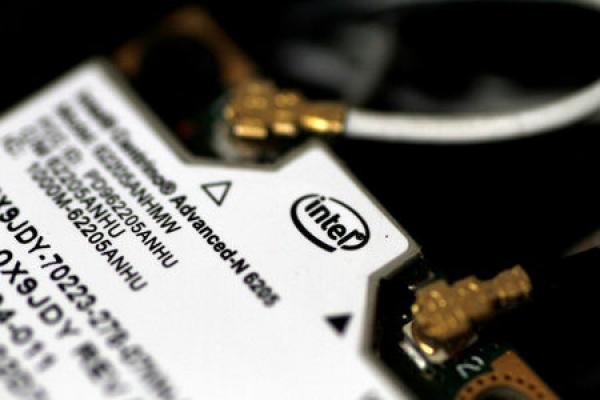 Intel Rises 5%