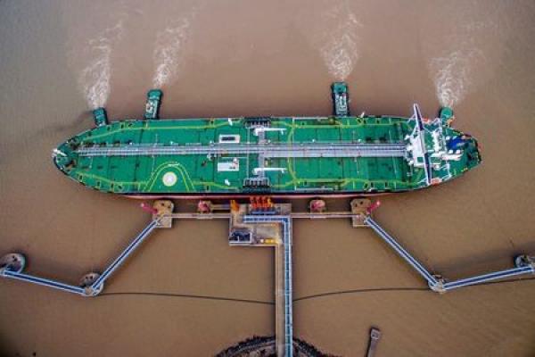 Oil Price Fall amid Fears over China Trade War Slowdown
