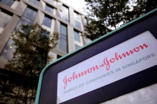 J&J Lifts Dividend After Q1; Full-Year Outlook Cut