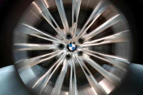 BMW AG Quartalszahlen: Gewinnerwartung verfehlt, Umsatzprognose übertroffen im Q2