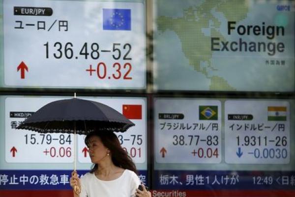 Le Dollar se renforce alors qu'une nouvelle vague de virus provoque une aversion au risque