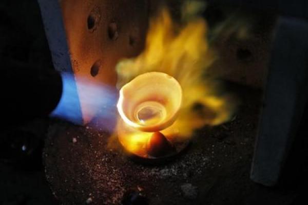 Goldfutures sinken während der U.S. Session