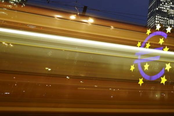 Stocks - Europe Seen Higher; Finance Ministers Meet