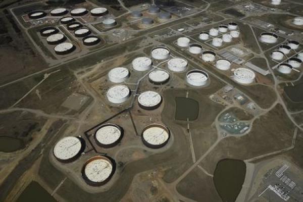 Oil Prices Lower for Second Day on OPEC Cut Doubts; Supply Data Ahead