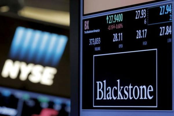 Nielsen Holdings Dives 10% as Blackstone Reportedly Bows Out