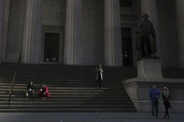 Los índices de Estados Unidos cierran al alza; el Dow Jones Industrial Average avanza un 1,44%