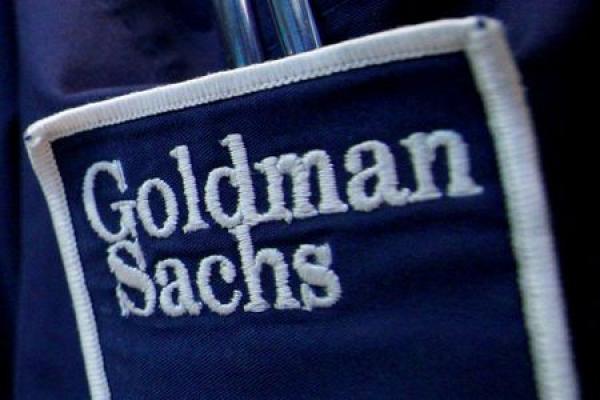 Covid-19: Le port du masque pourrait sauver 5 points de PIB US selon Goldman Sachs
