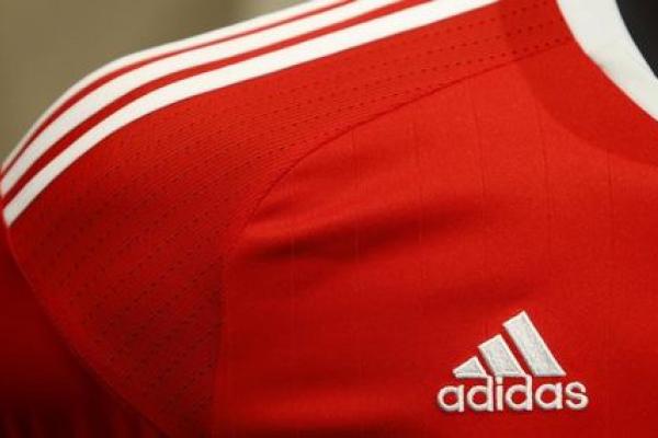 Adidas-Aktie erreicht neues Rekordhoch