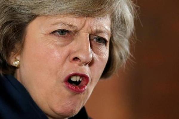 Brexit: May contra todos; los mercados mantienen la alerta