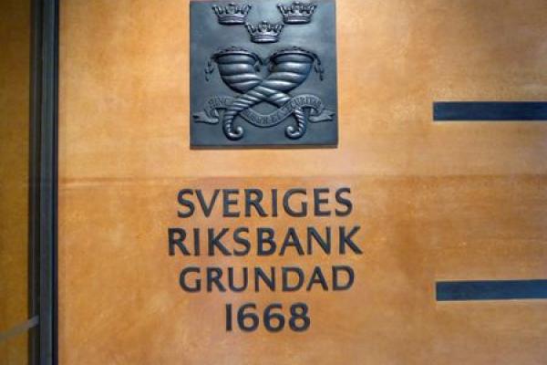 Forex: Schwedische Krone steigt - Riksbank signalisiert Zinserhöhung im Dezember