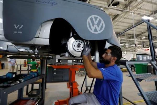 StockBeat: Le mastodonte Volkswagen se remet en marche