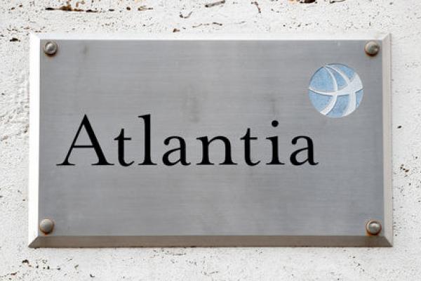 Atlantia 'trema' in attesa delle decisioni del governo sulle concessioni