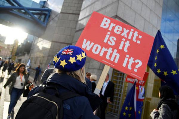 StockBeat: Brexit-Unsicherheit bremst europäische Märkte