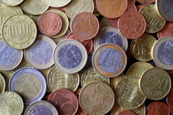 Forex: Le Dollar en range face aux développements autour du commerce