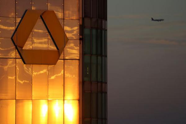 Steigende Renditen beflügeln Bankaktien und belasten Immobilientitel