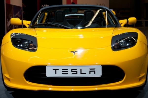 Tesla sube 9% en bolsa tras sorprender con mejores beneficios a los esperados